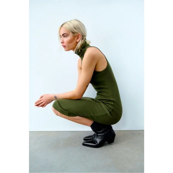 Zara Green Turtleneck Sleeveless Maxi Dress LARGE NWOT - Picture 4 of 9